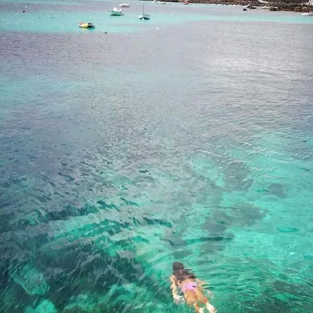 Apto Rosas Διαμέρισμα